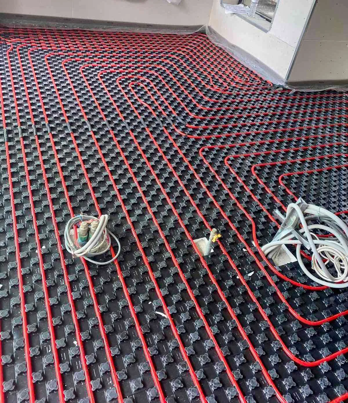 Εγκατάσταση ενδοδαπέδιας θέρμανσης