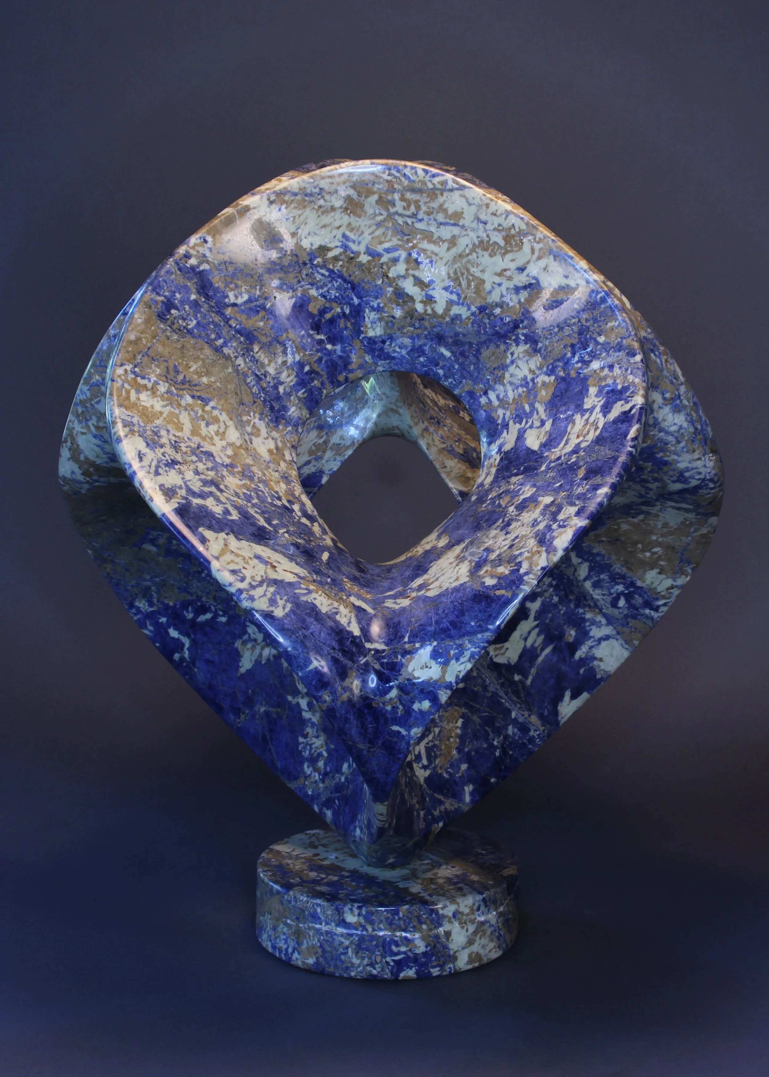 Leuce _saaachti2.jpg