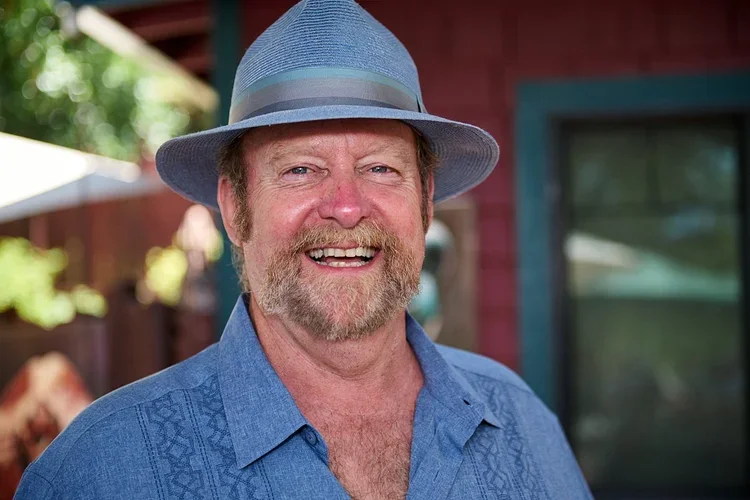 Sculptor T Barny Celebrates 45 Years of Sculpture at Sonoma County Art Trails