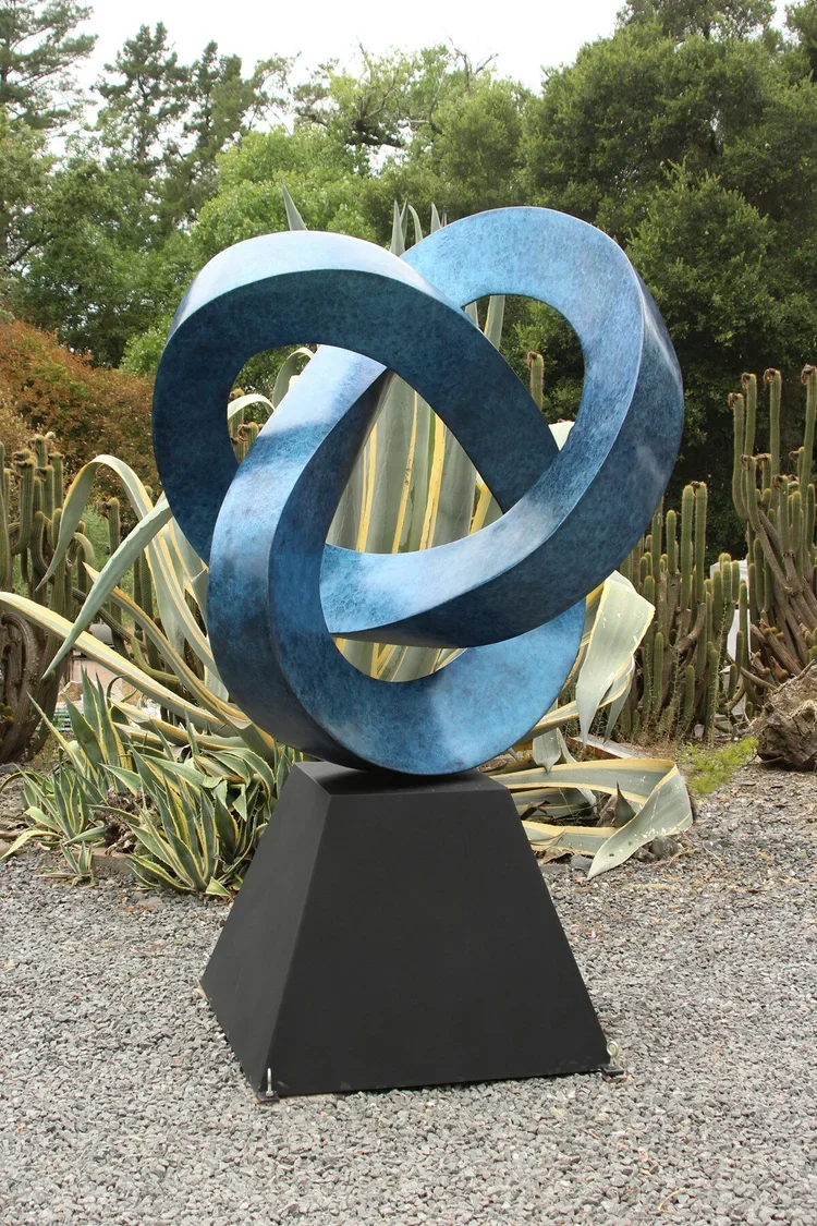 T Barny showing @ Silicon Valley Sculpture 2021, September 24-26th, various times