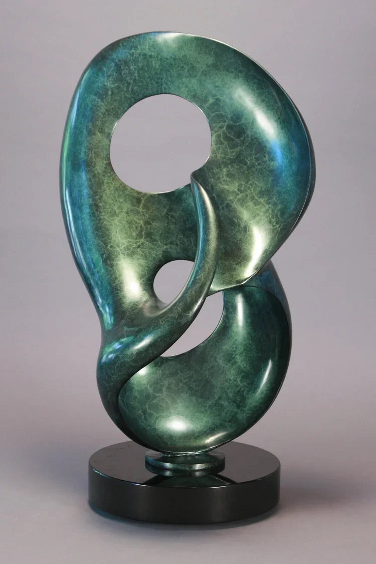 Avran Gallery Show featuring T Barny, Septemeber 11th, 6-9 pm.