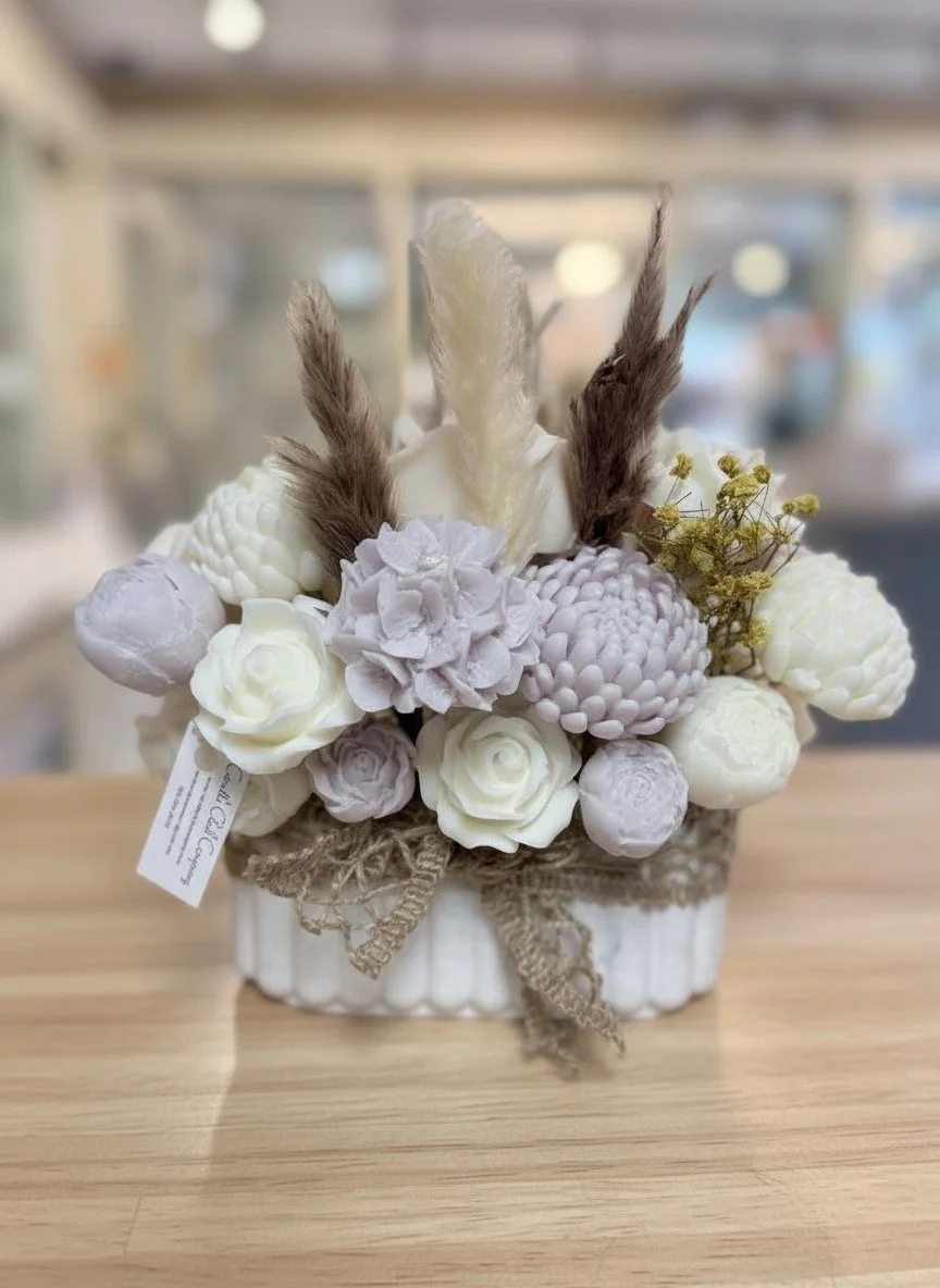 soy-wax-candle-arrangement-farmington-ct.jpg