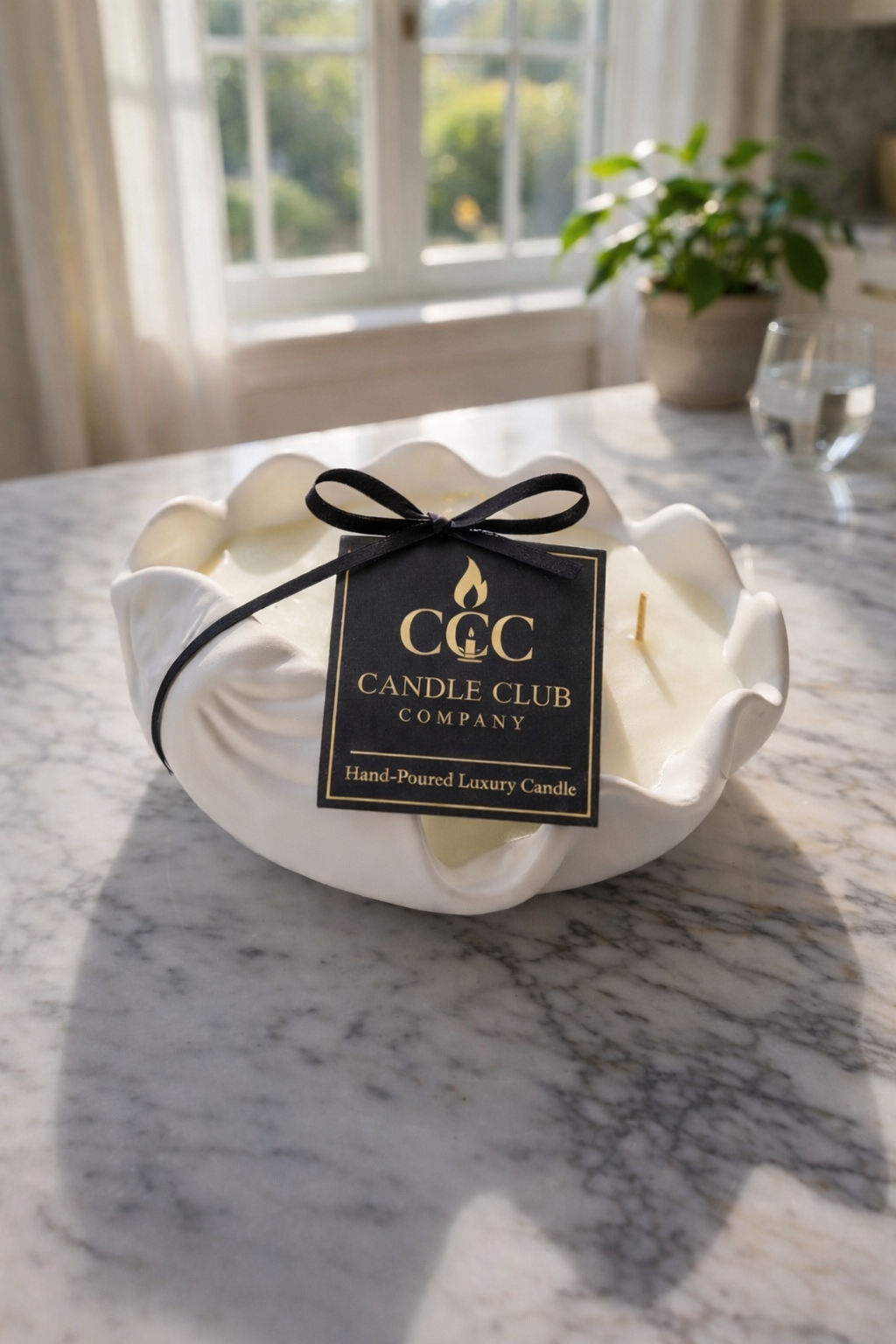 Shell Bowl Candle (10 oz)