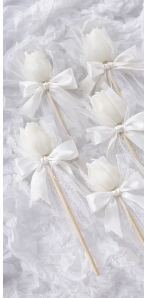Luxury wedding favor tulip candles with custom ribbon