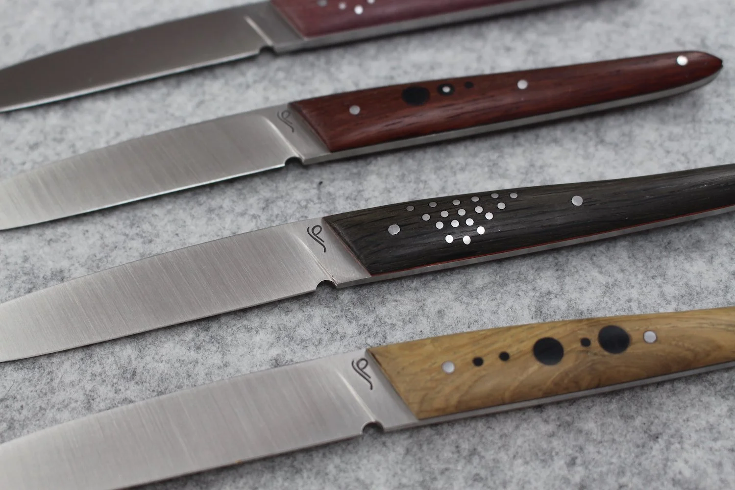 Pascale_she blades_sépia5.JPG