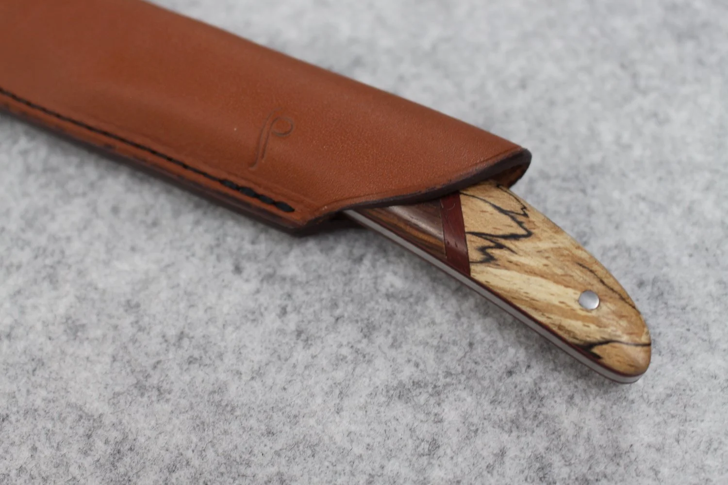 Pascale_she blades_banjoxl2.JPG