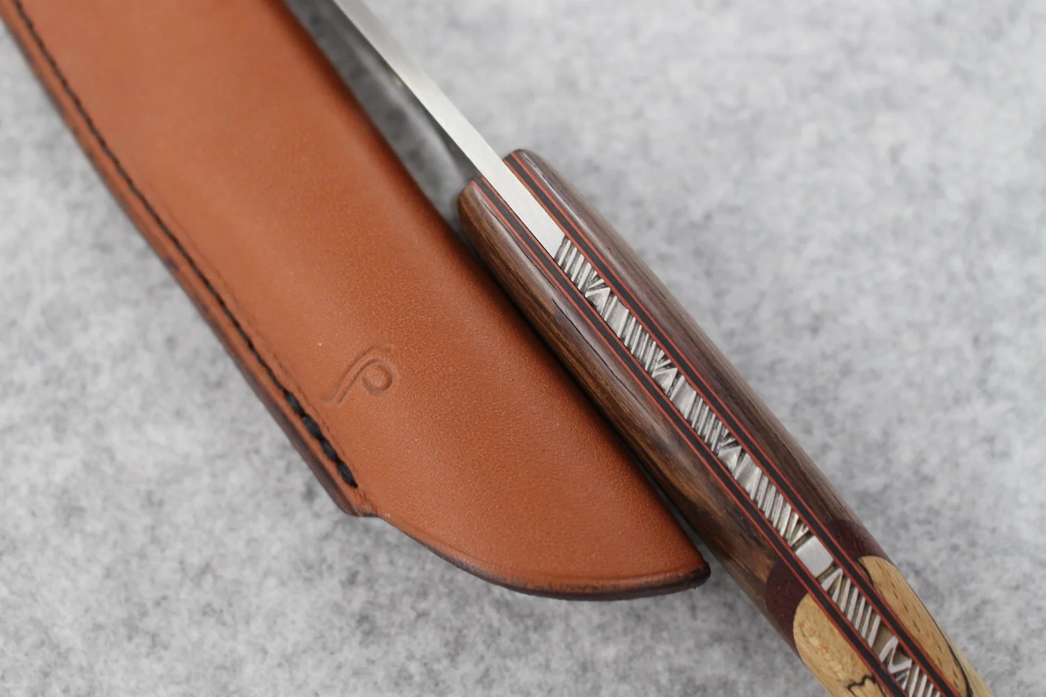 Pascale_she blades_banjoxl9.JPG