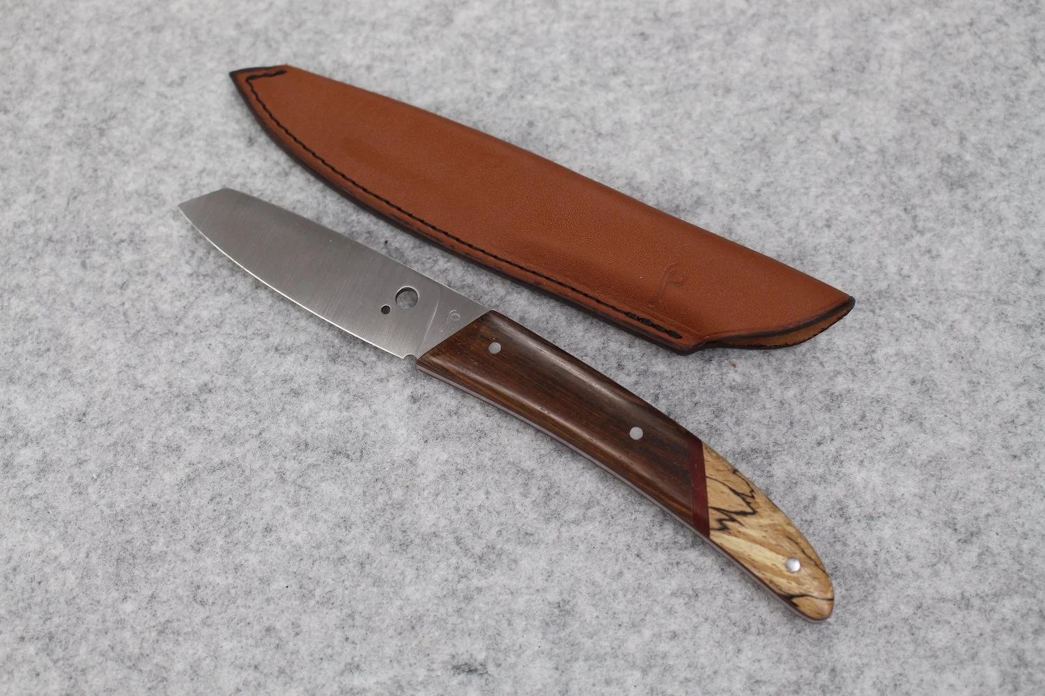 Pascale_she blades_banjoxl4.JPG