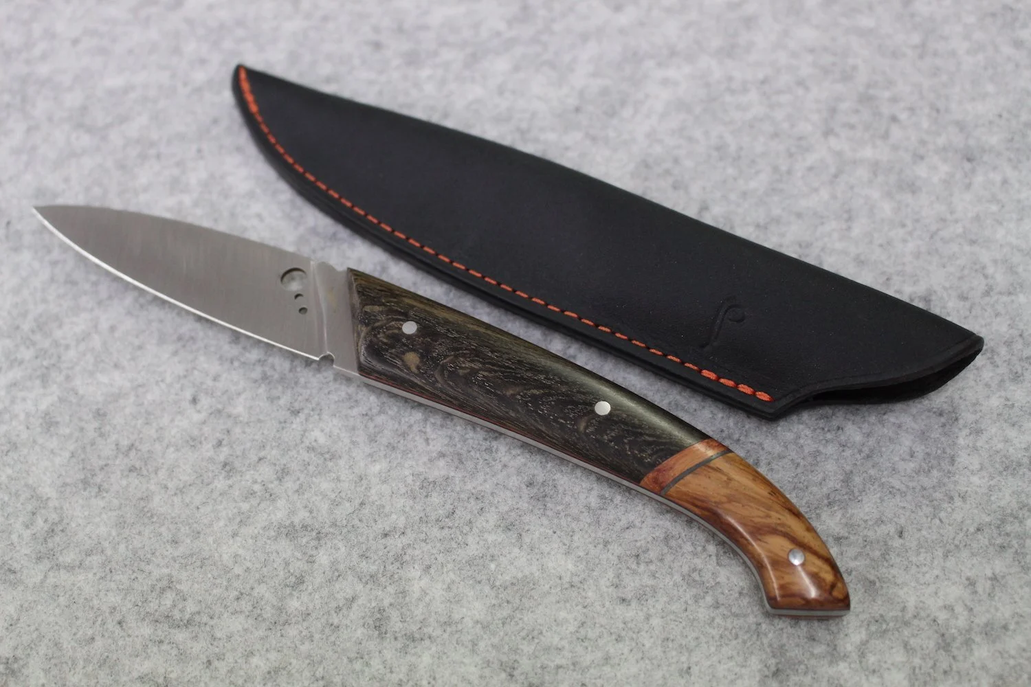 Pascale_she blades_kyudo2.JPG