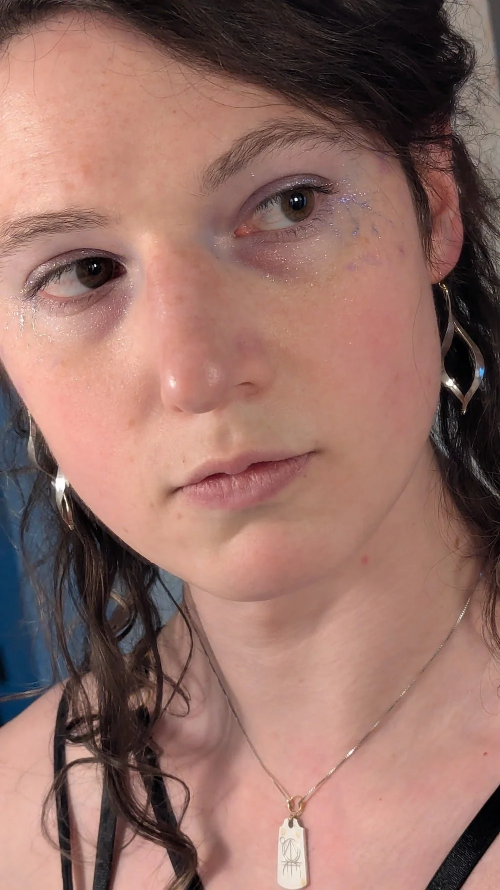 Zoe Potter_woman knife maker_member of SHE BLADES