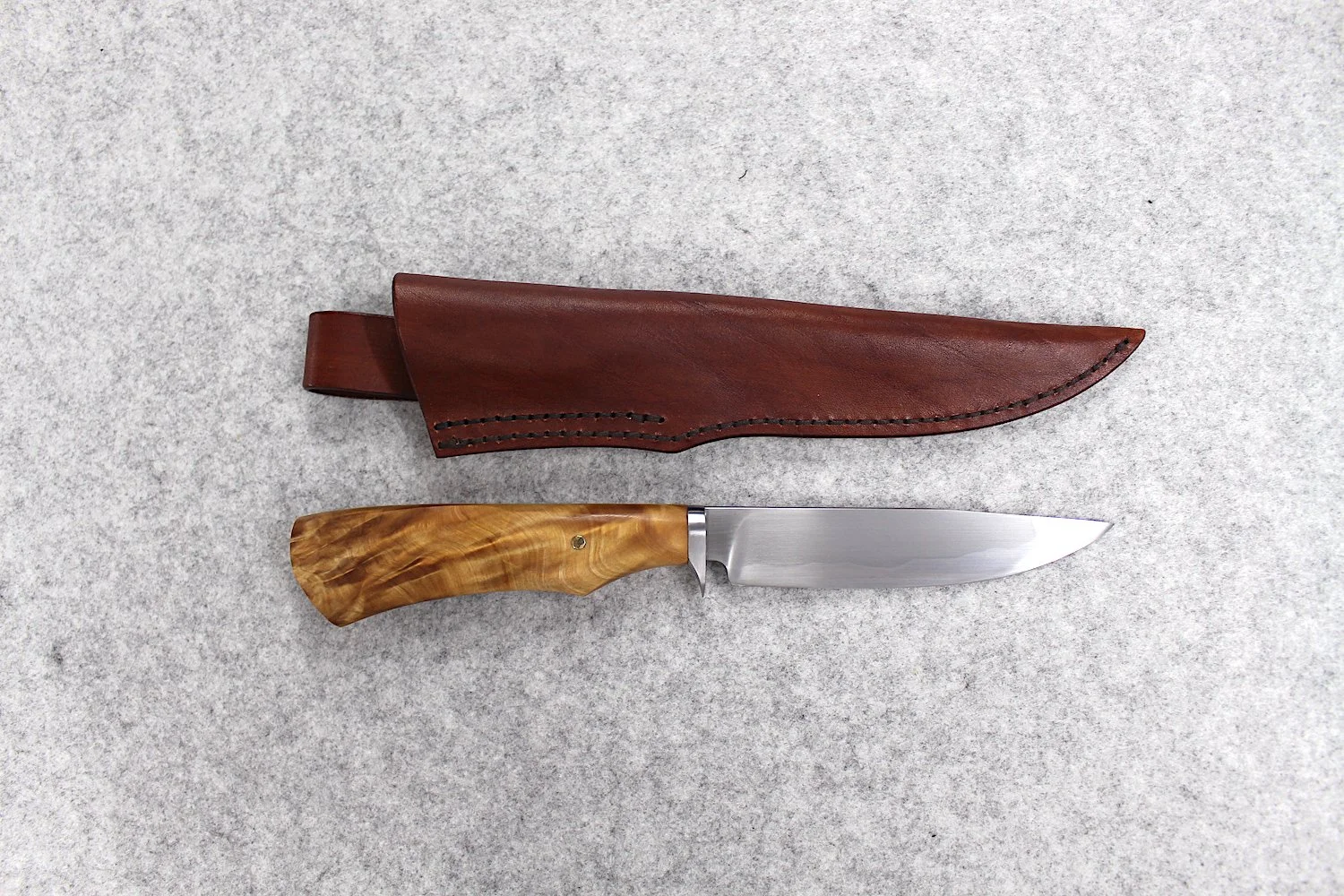 Anetta Ameryk_SHE BLADES_women knife maker7.JPG