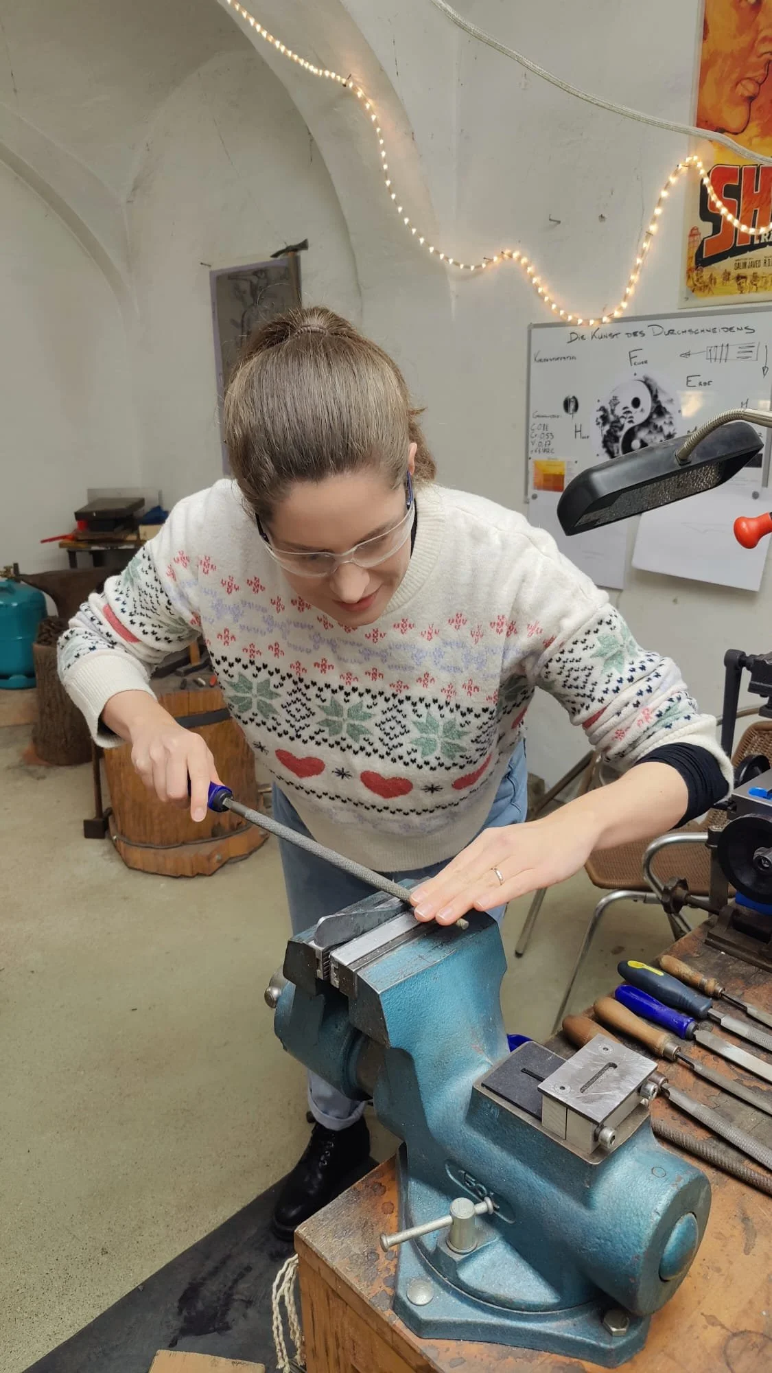 Workshop_the art of cutting through_SHE BLADES.jpg