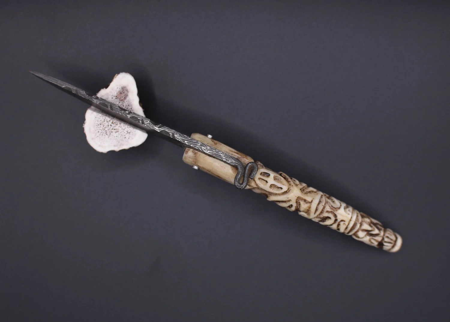 Couteau pliant gravé Sophie Fauré B1.JPG