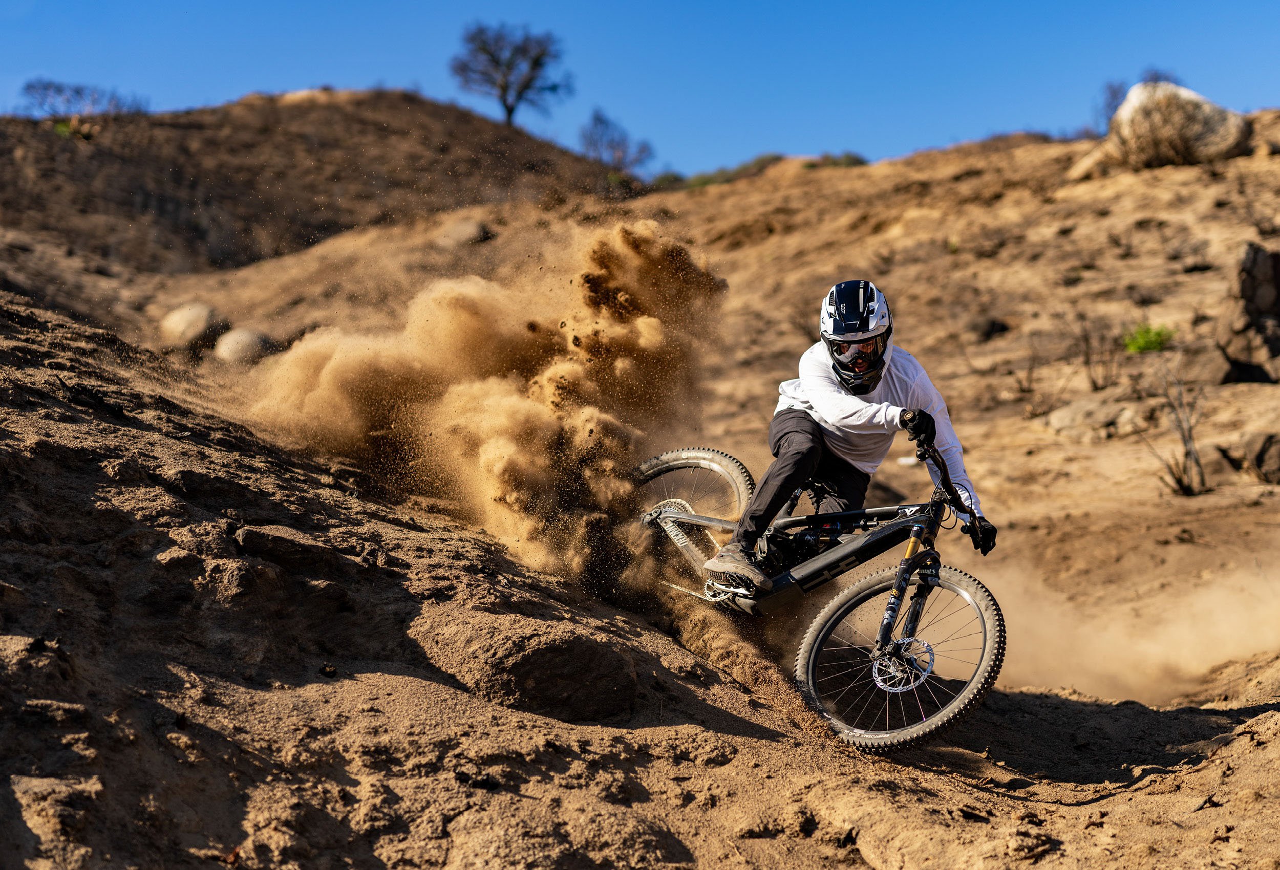 Timeless-Mtb-369-DylanStark-LakeElsinore-ChrisWellhausen.jpg