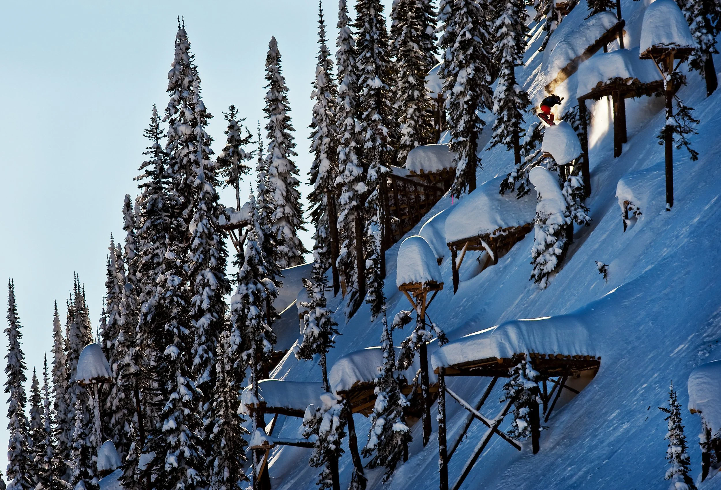 081-Snowboarding-GigiRuf-Supernatural-Baldface-BC-ChrisWellhausen.jpg