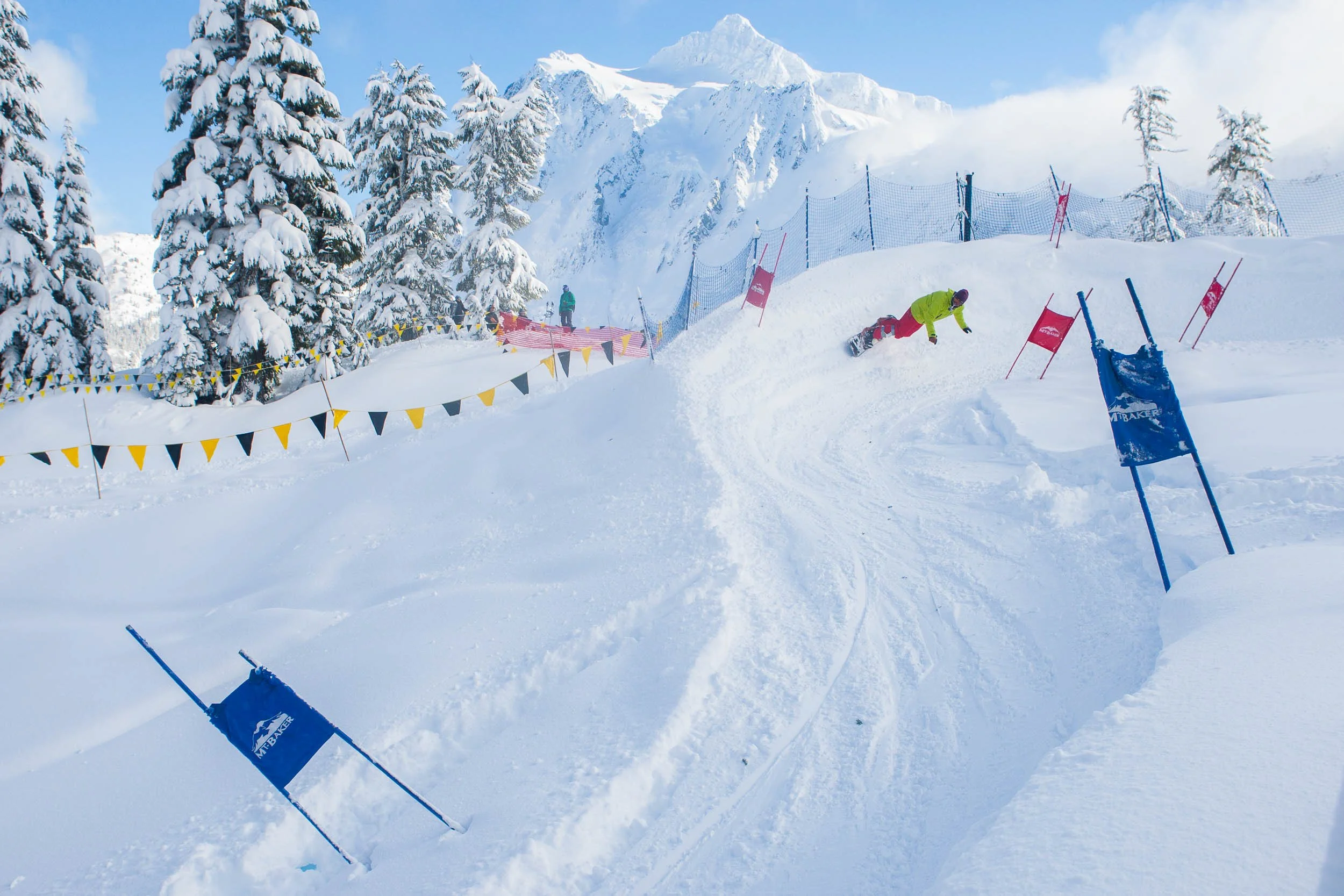 053-Snowboarding-KenAchenbach-MtBaker-BankedSlalom-ChrisWellhausen.jpg
