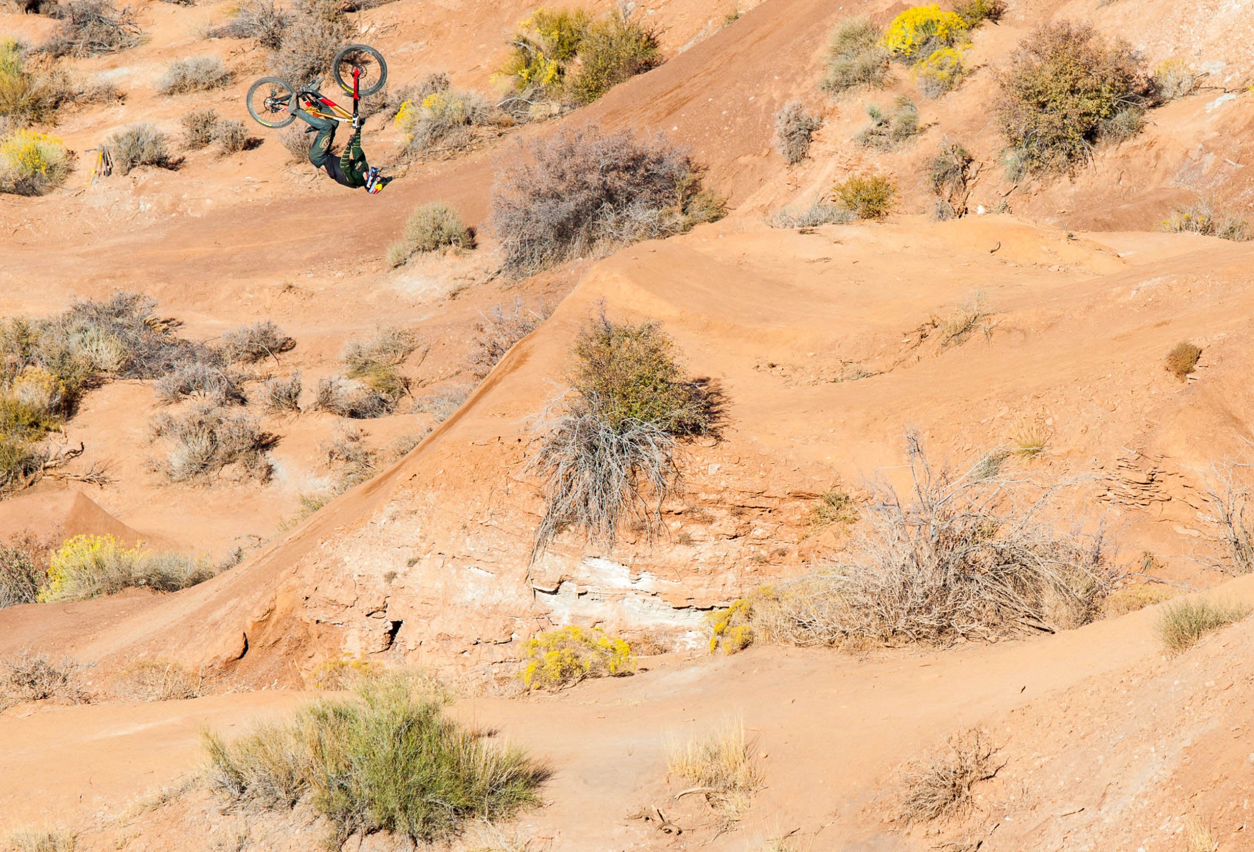 Timeless-Mtb-097-BrandonSemenuk-RedBullRampage-ChrisWellhausen.jpg