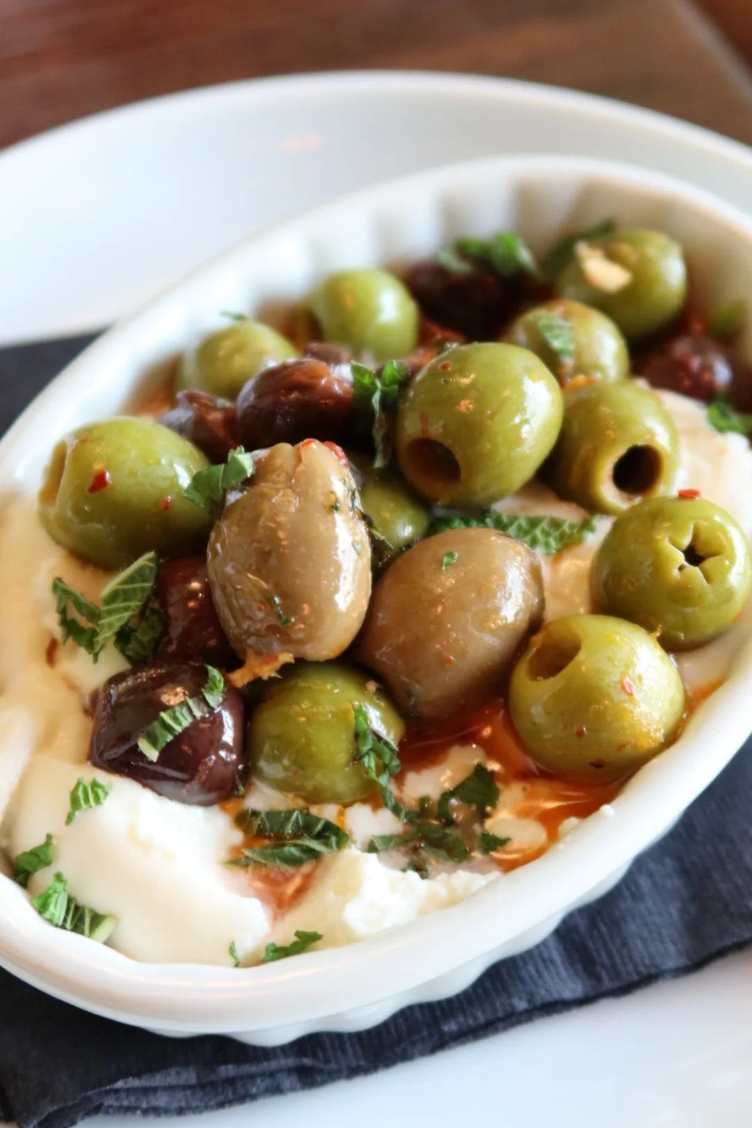 Looking for Vegetarian Friendly Food in Savannah? Garden Square Is Here for You