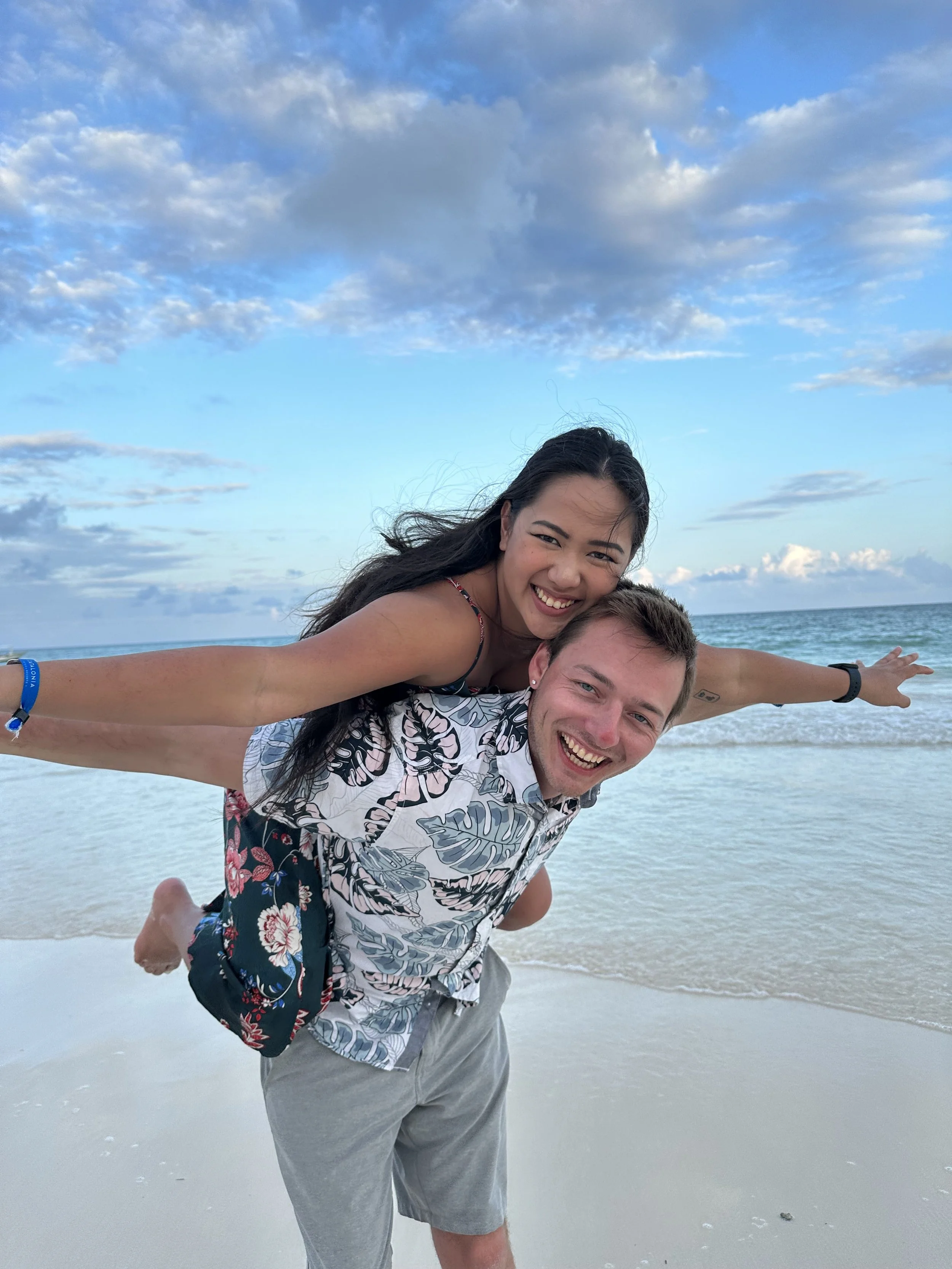 Anne and Chandler in Cancun (2024)