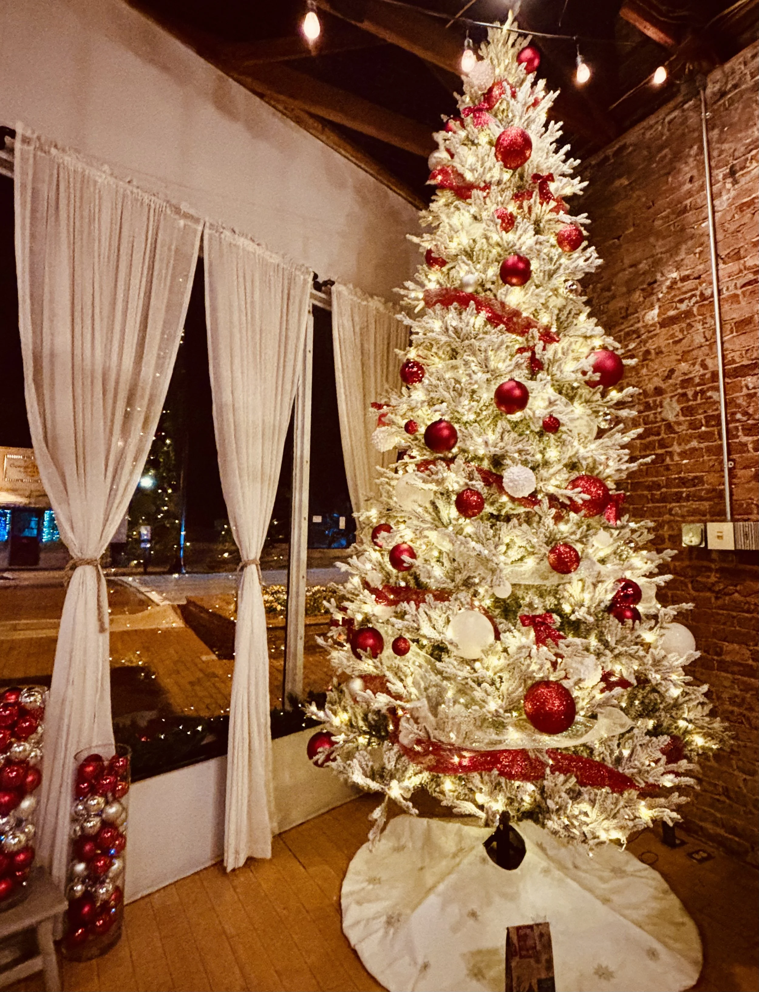 Holiday Party 1.jpeg
