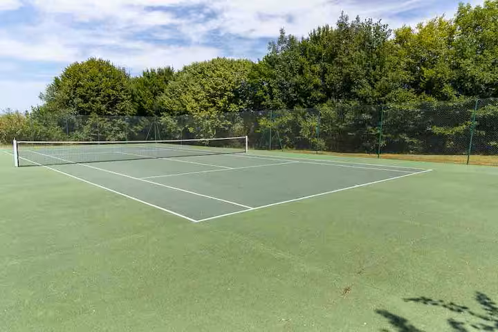 Tennis court.png