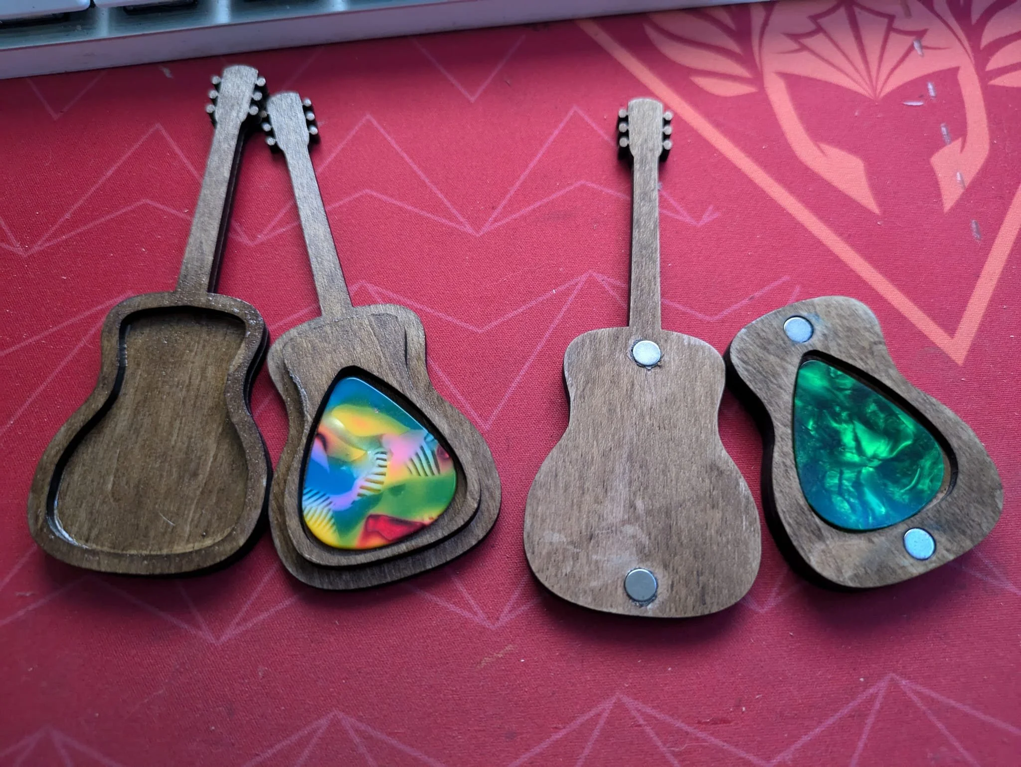 Porte médiator décoratif