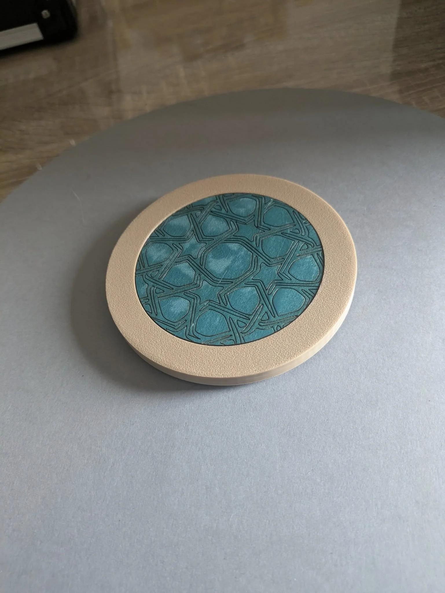 Dessous de verre plastique / bois