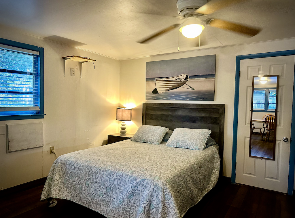 marys fish camp cabin 2.jpg