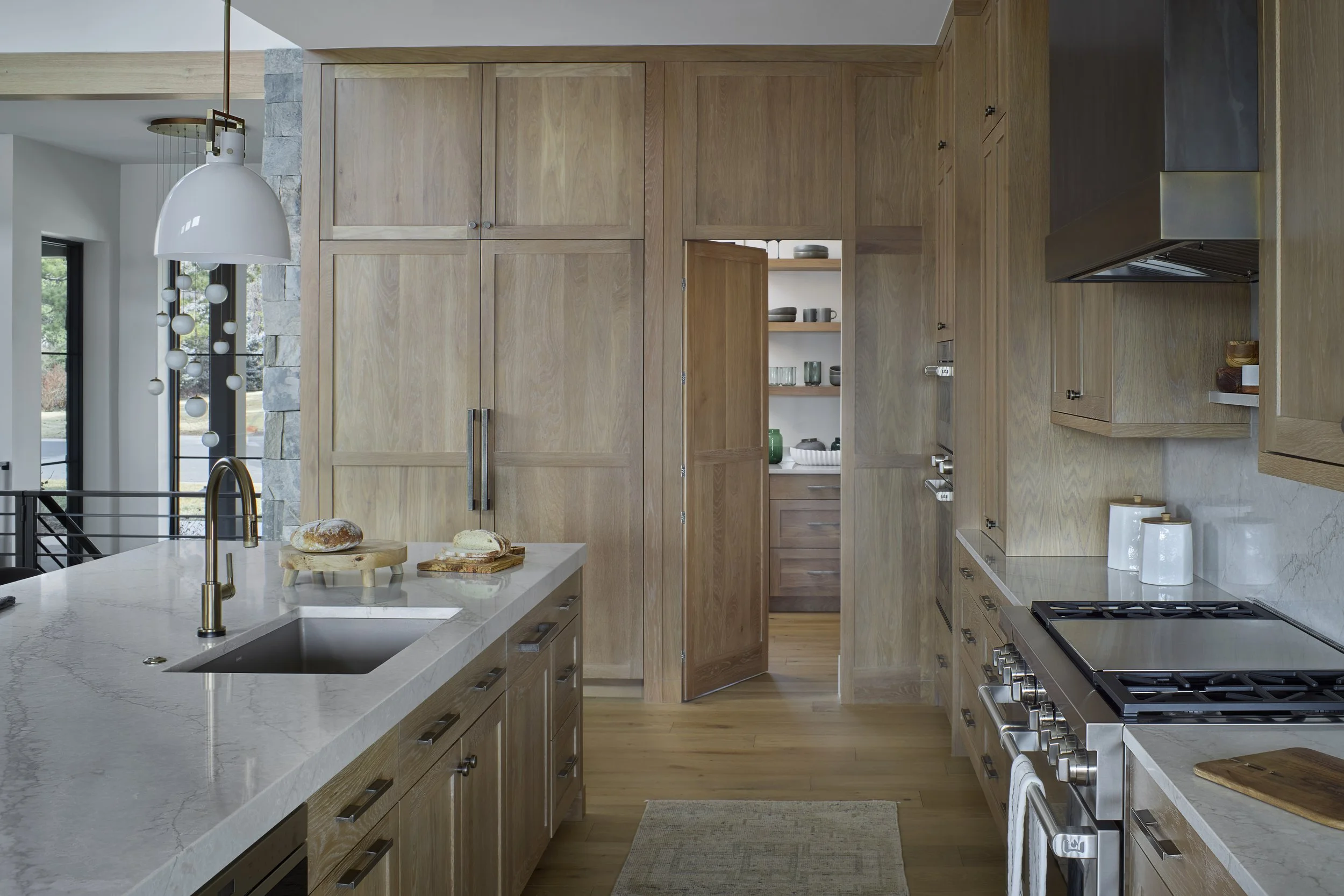 SBP_2280 copyLessClosed.jpeg