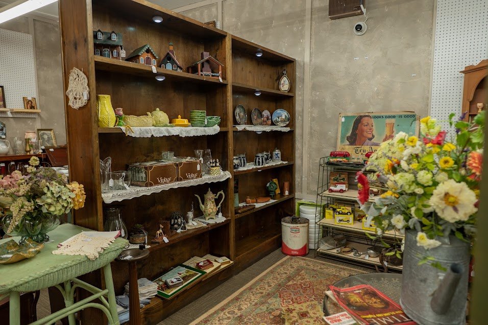 SANOKTASTIC PHOTOGRAPHY ACROSS THE TRACKS WEBSITE-157.jpg