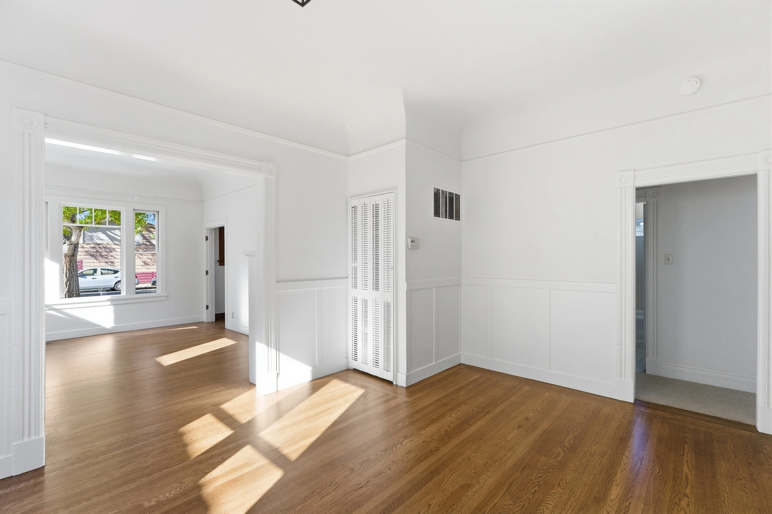 1 3 566Addison_DiningRoom_2.jpg