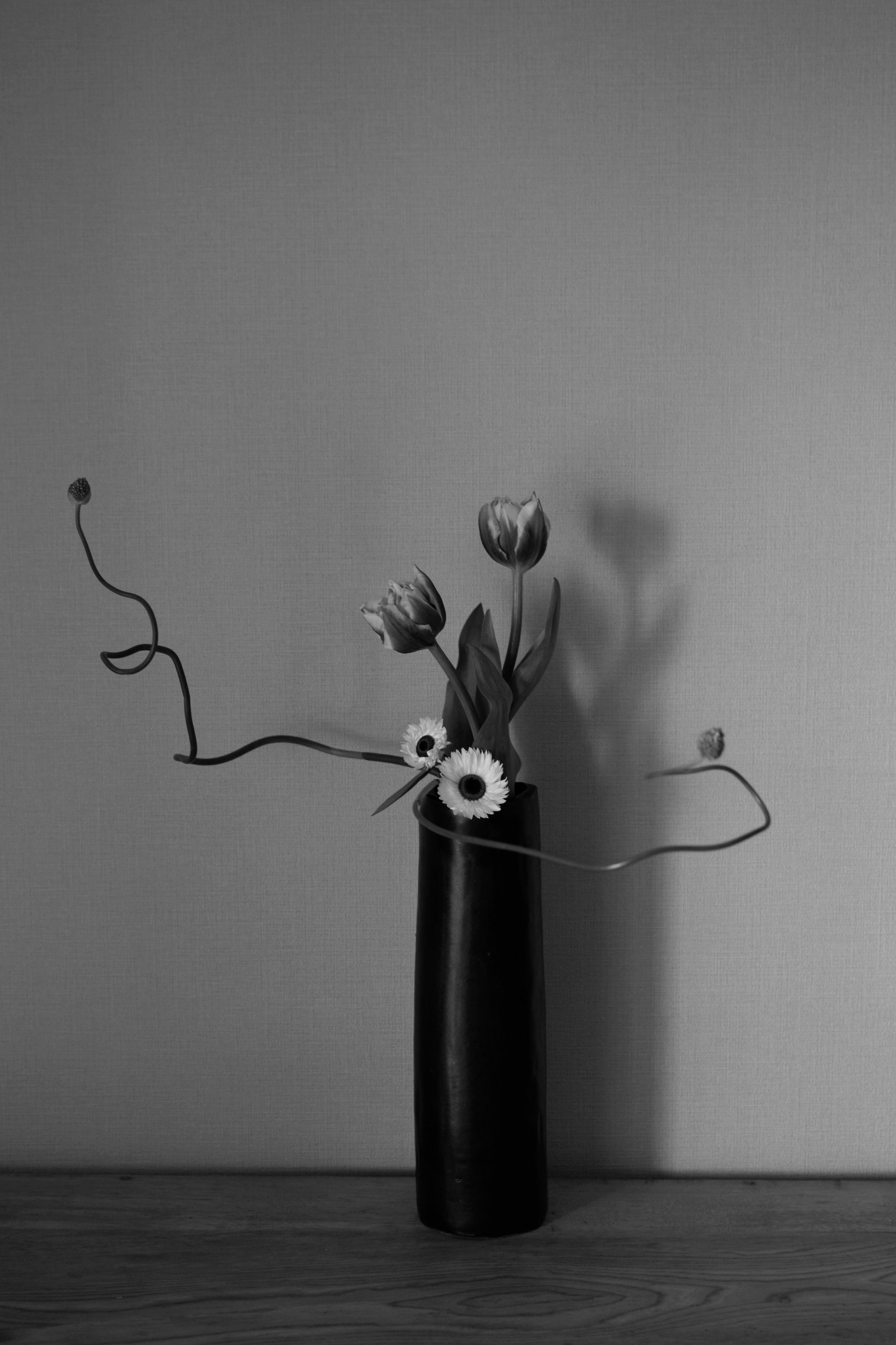 Ikebana floral styling in black and white