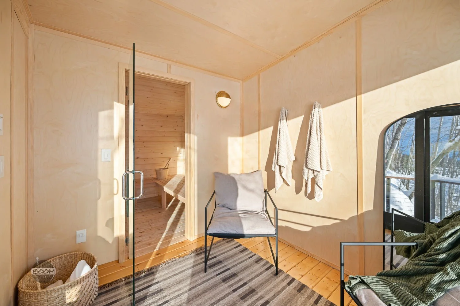 126-web-or-mls-1308 Cunningham Ct-122.jpg