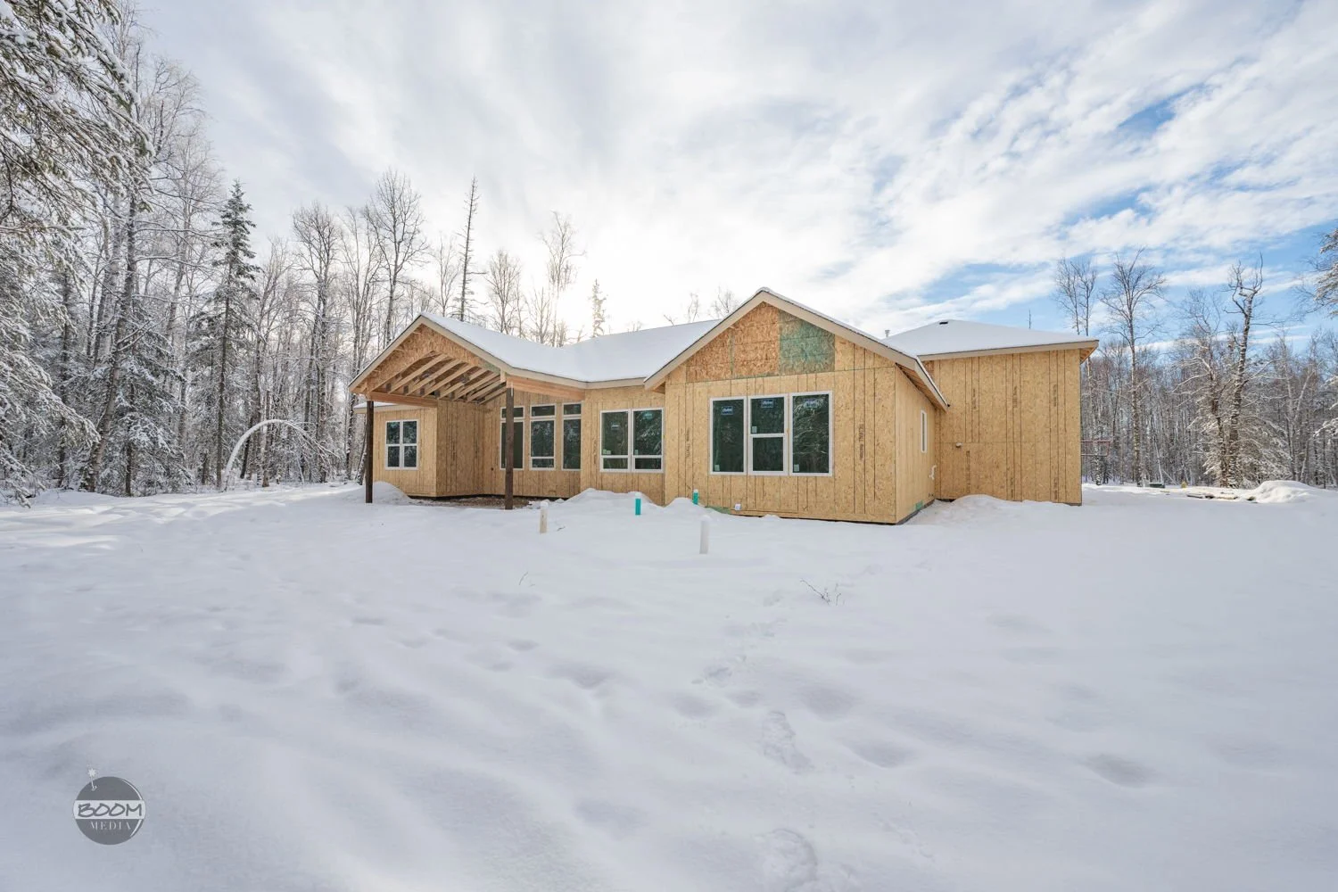 18-web-or-mls-2071 W Cameron Dr-18.jpg