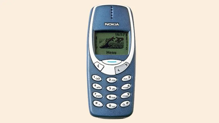 Nokia 3310 (2000)