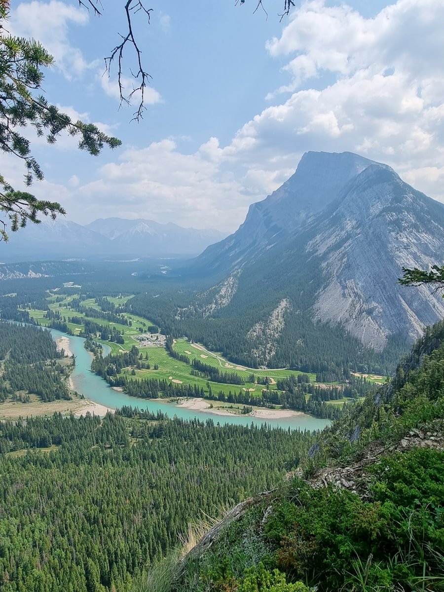 mount-Rundle-from-tunnel-mountain-.jpg