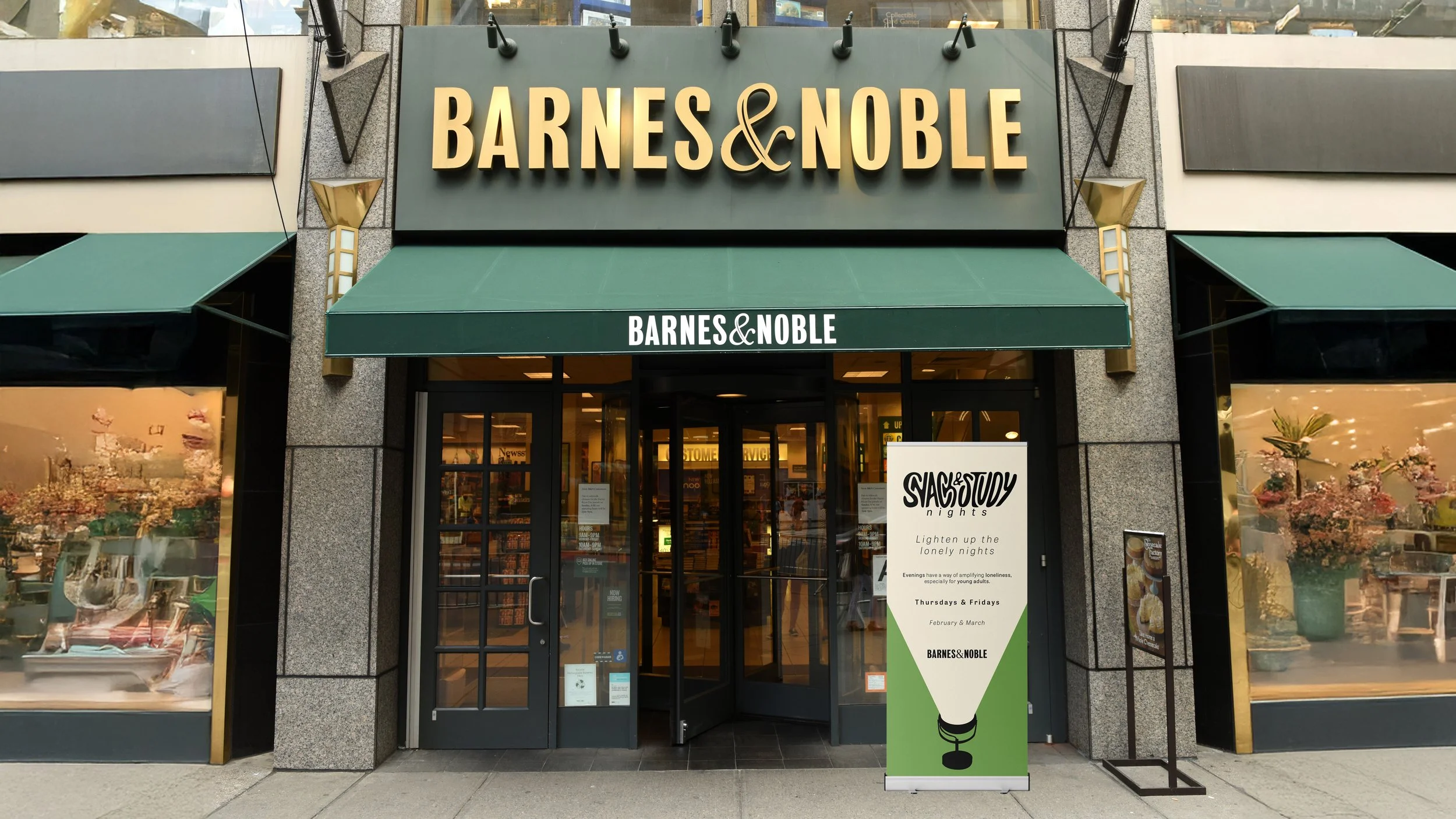 bnss Banner storefront.jpg