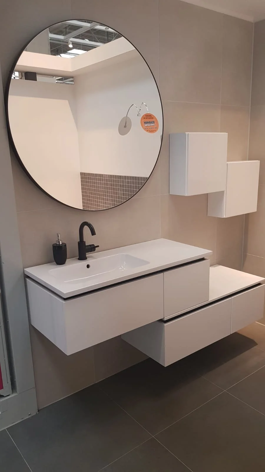 WhatsApp Image 2025-10-27 at 4.40.13 PM (1).jpeg