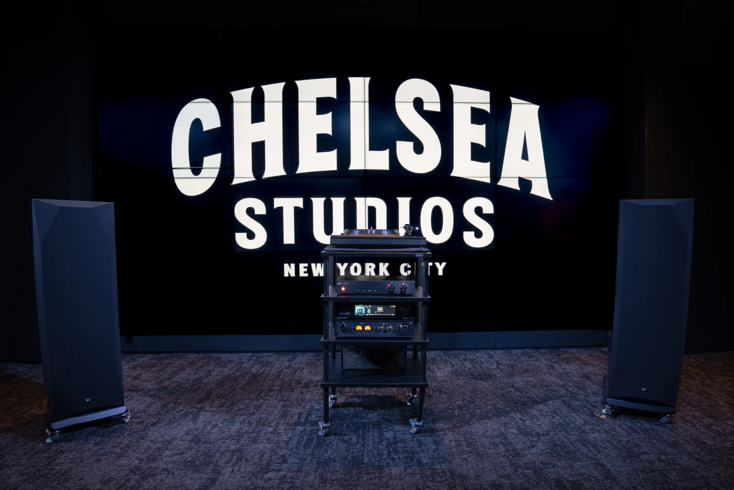 CREATIVE LOUNGE 8.jpg