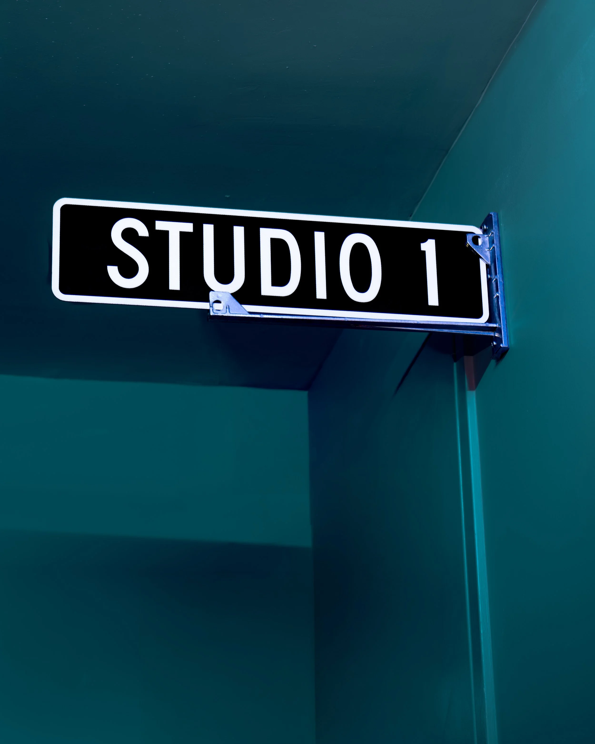 S1 SIGN.jpg