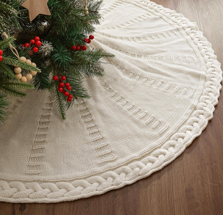 48in Braided Cable Knit Tree Skirt