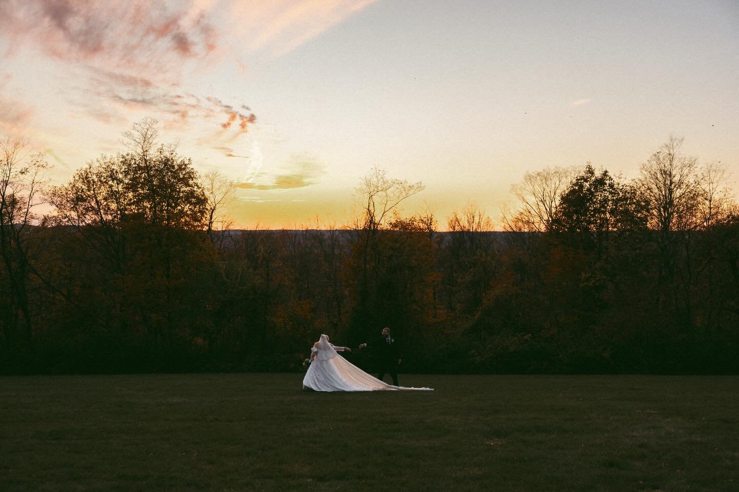 connection, observed. 

//

keywords 
wedding, portraits, nyc photographer, nj photographer, wedding photographer, botanical gardens, documentary, cinematic, romantic, married, golden hour