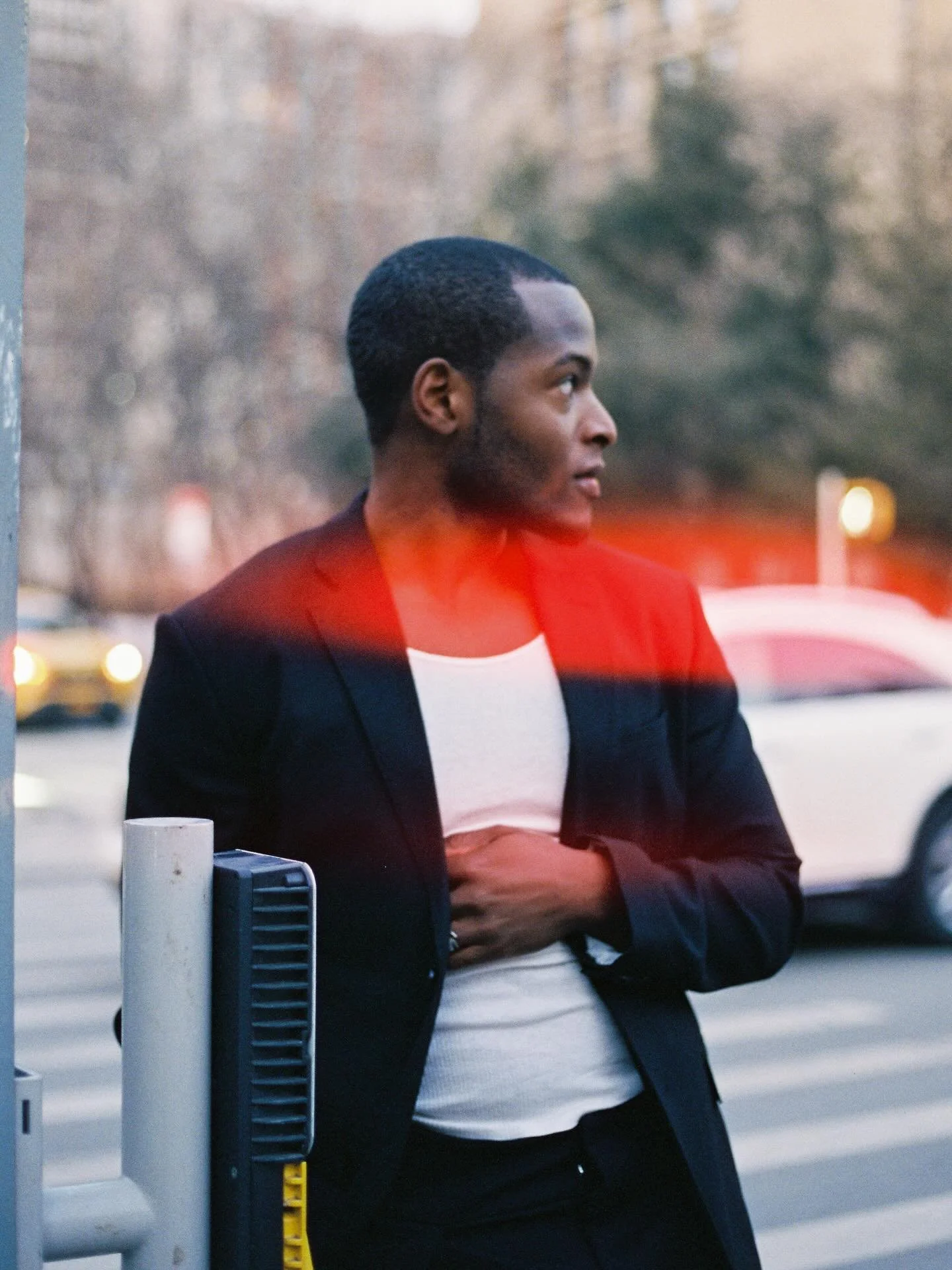 @kennyvertus on cinestill 800t 

the light leak. 🤤 I rarely *if ever* post one solo photo, but this one deserved it. 

//

soho, portrait, portrait photographer, nyc photographer, nj photographer, new york city, new jersey, inclusive photographer, d