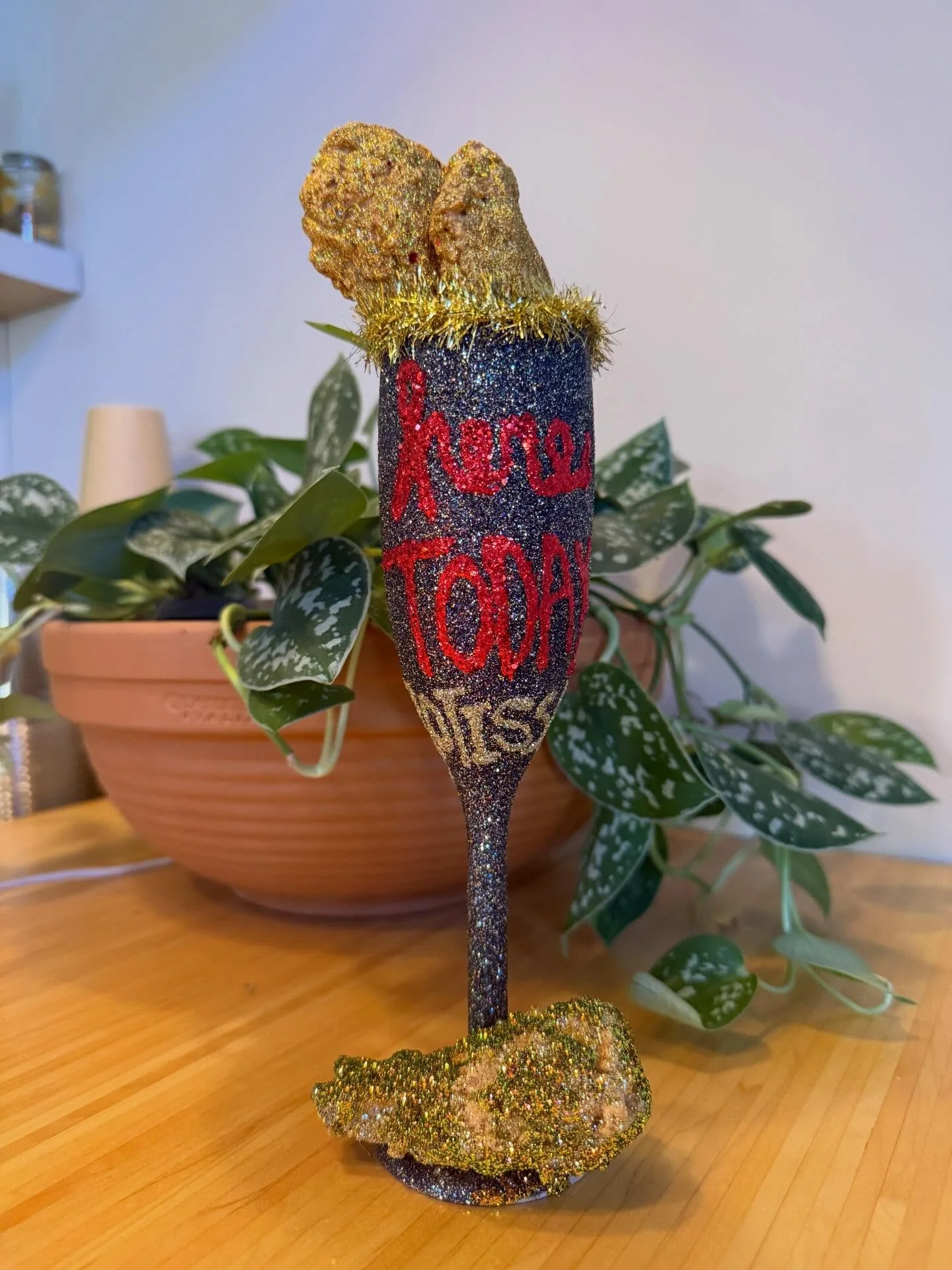 HAIL CLEO 💜💛💚 Catching beads is more fun when you&rsquo;re well fed. Grab your chicken, find your spot, and let the good times roll. Order ahead + thank us later.