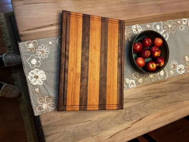 Black Walnut & Cherry Cutting Board, 16" x 22", Rubber Feet