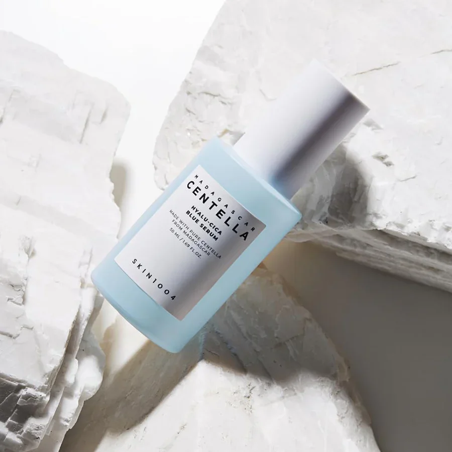 3-Skin1004-MadagascarCentellaHyalu-cicaBlueSerum30ml.png.webp
