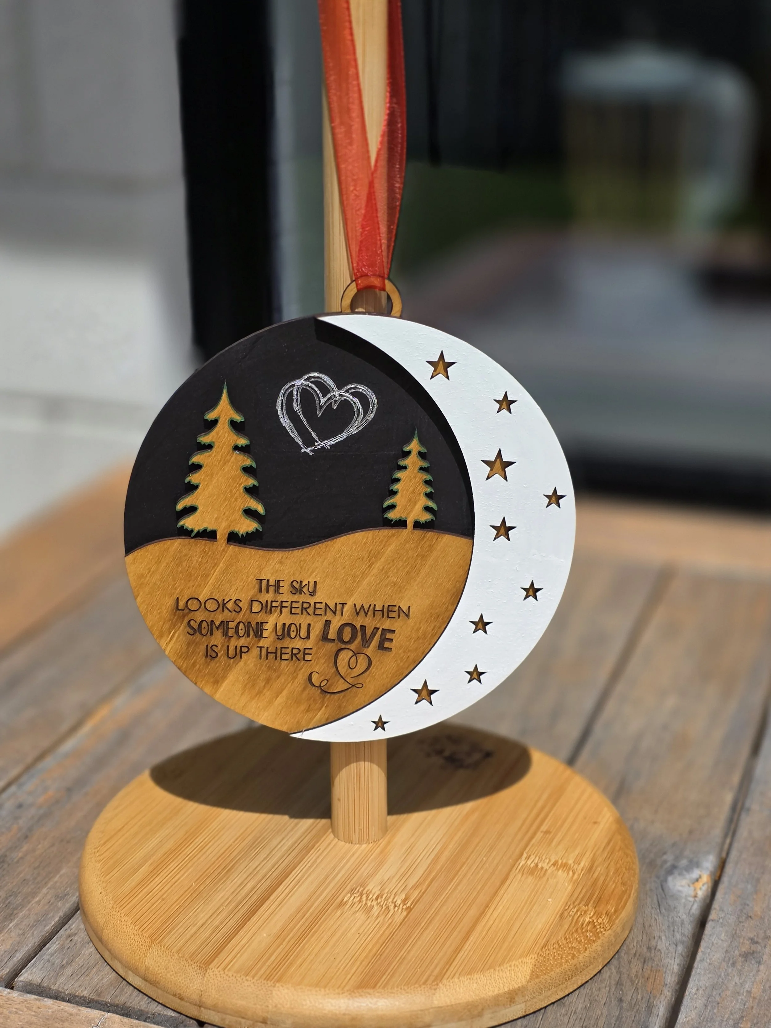 Hanging Memorial Ornament