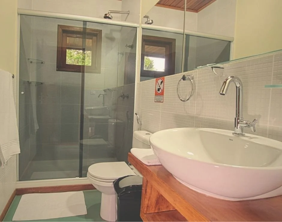 EcoLodge - Bathroom