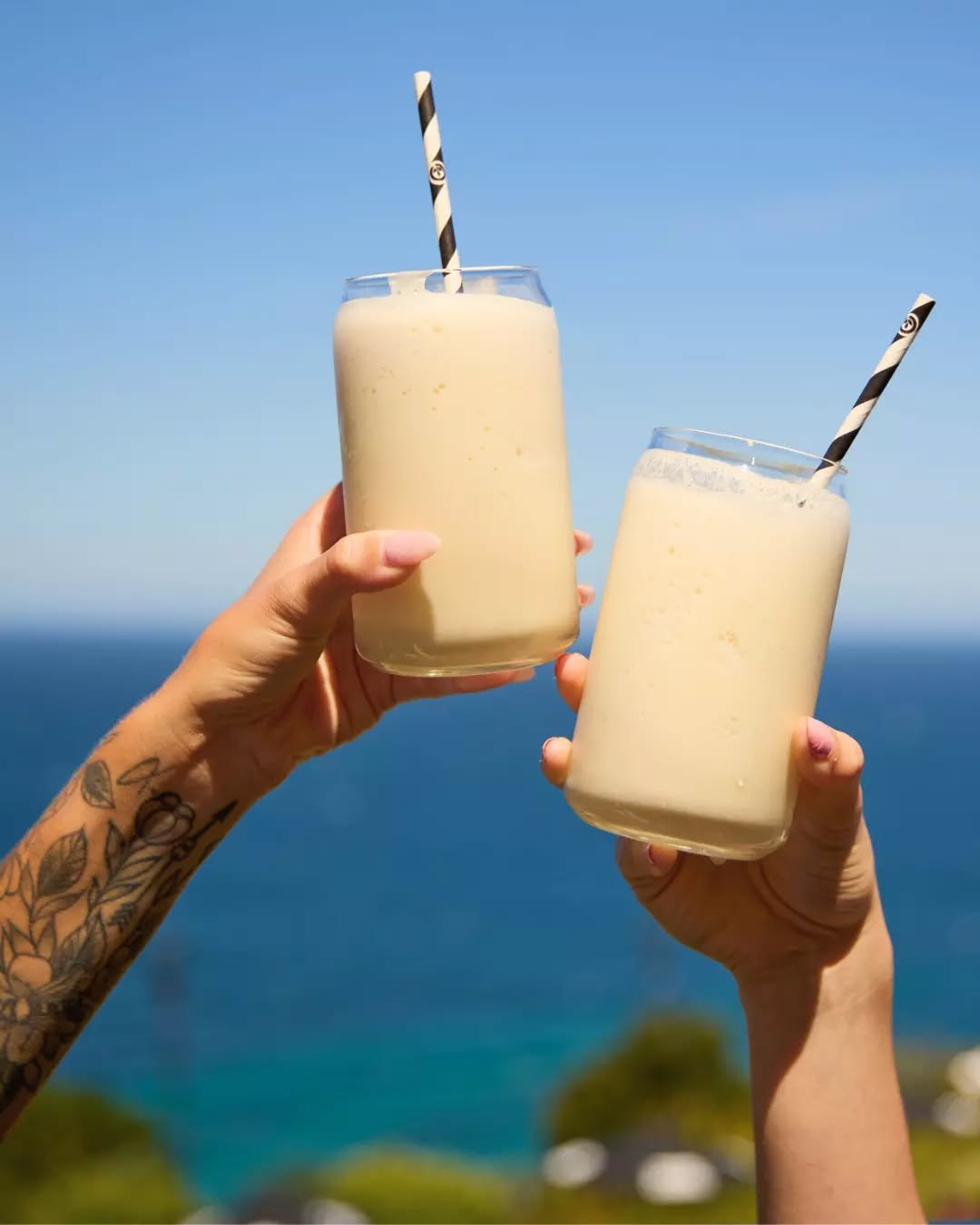 Who says cheersing is only for Happy Hour? Our smoothies are the ultimate summer companion for a day on the lawn. Grab a round for the crew and settle in for a day of blue skies and ocean views.