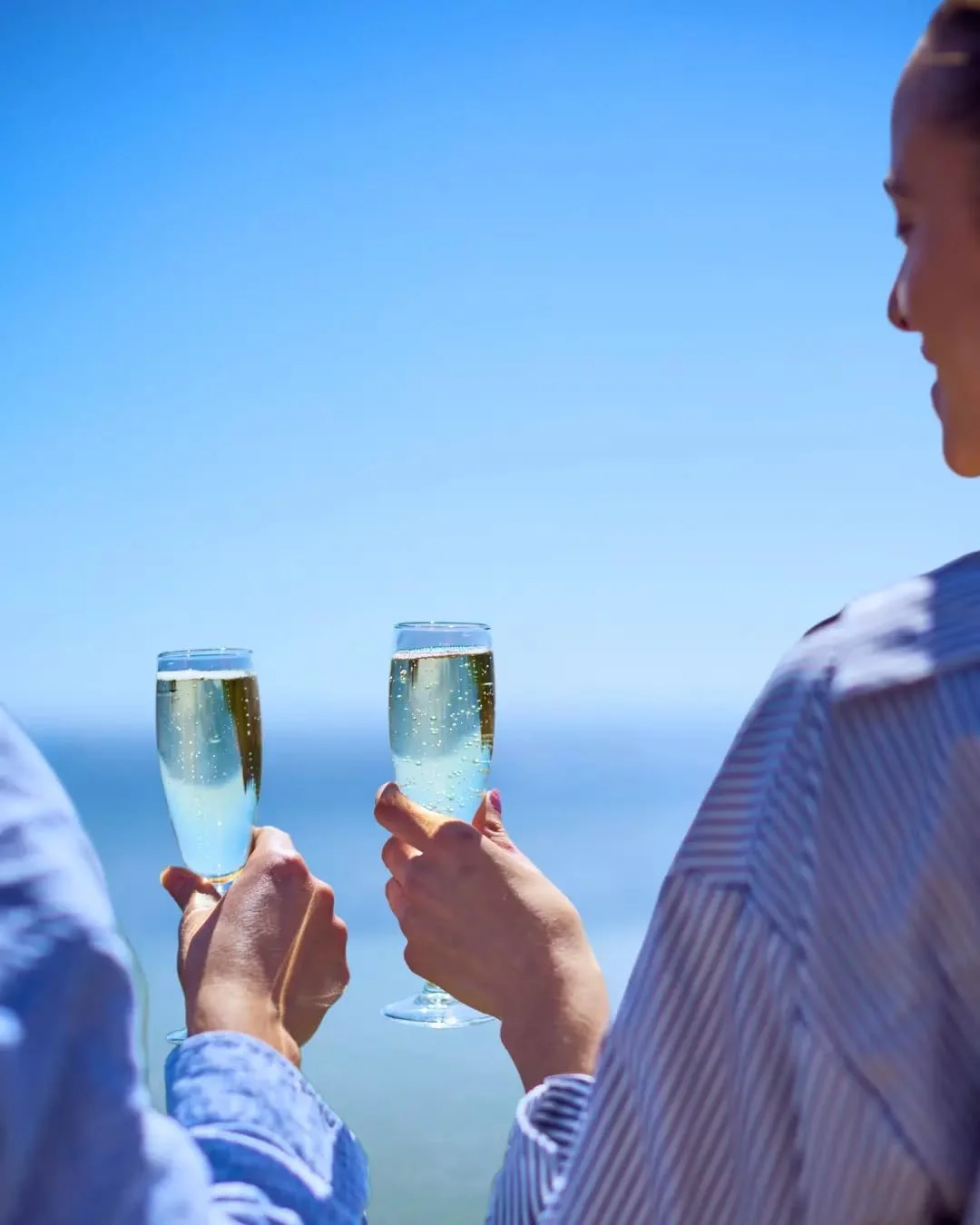 Pair your sparkling with the best seat in Scarborough 🥂

We&rsquo;re open 11am-9pm Fri-Sun for long lunches, sunset sips, and everything in between.

Happy Hour kicks off tonight 4pm-6pm, and continues all weekend!
$9 Tap Beers
$10 House Wine &amp; 